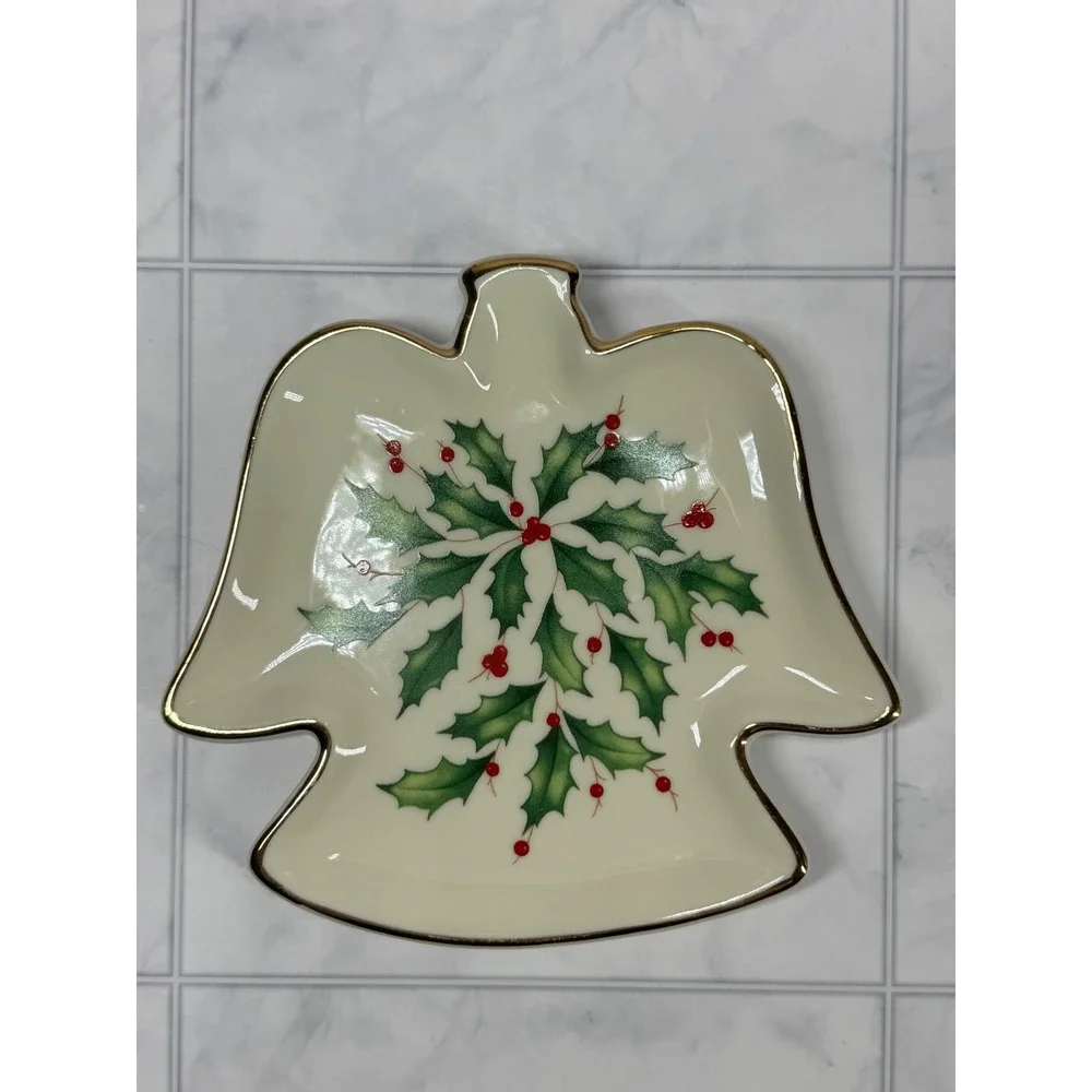 Lenox Hosting the Holidays Angel Party Plate Holly Berry Gold Rim 879583 New